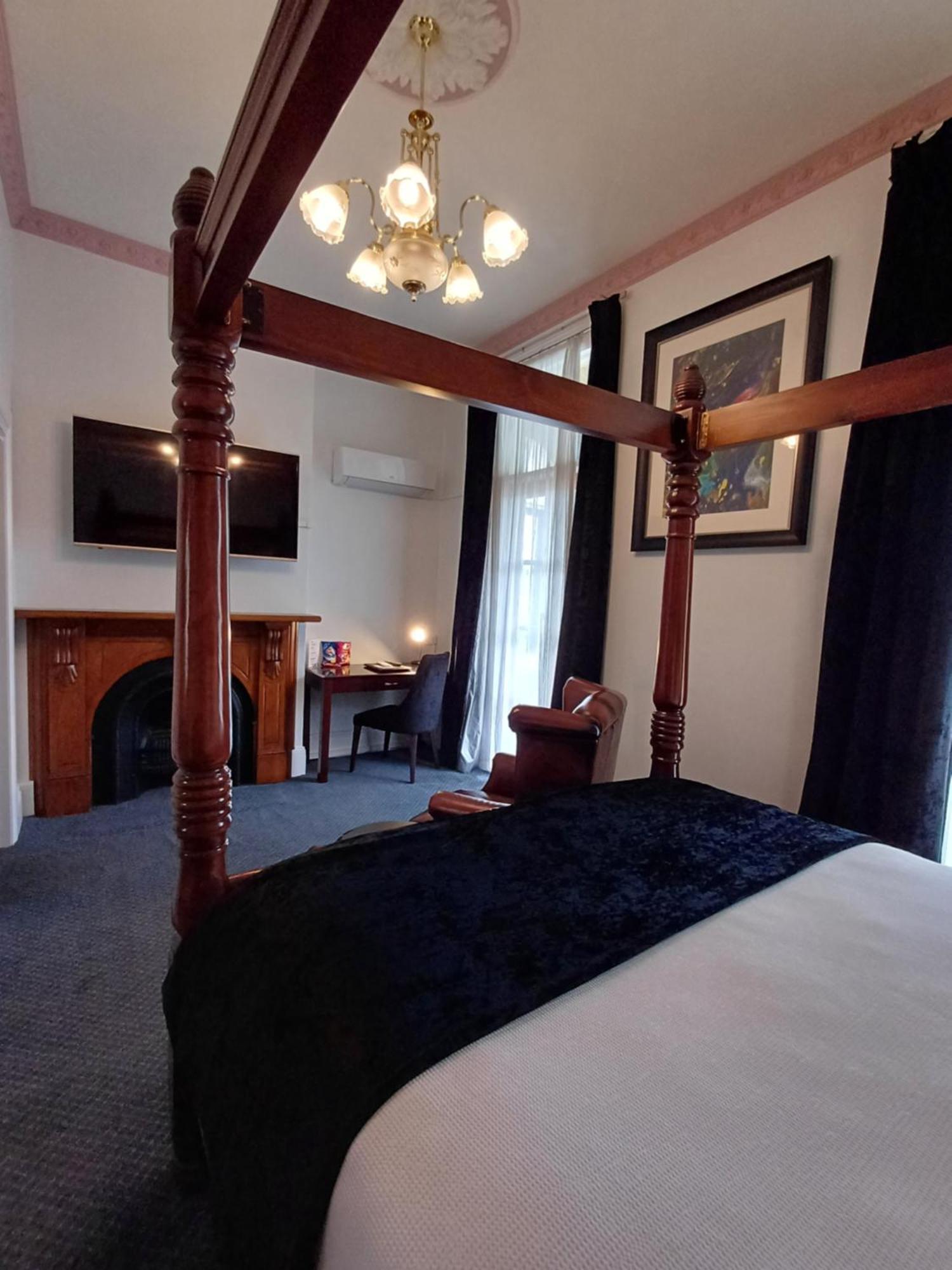 Art Hotel On York Launceston Exteriör bild