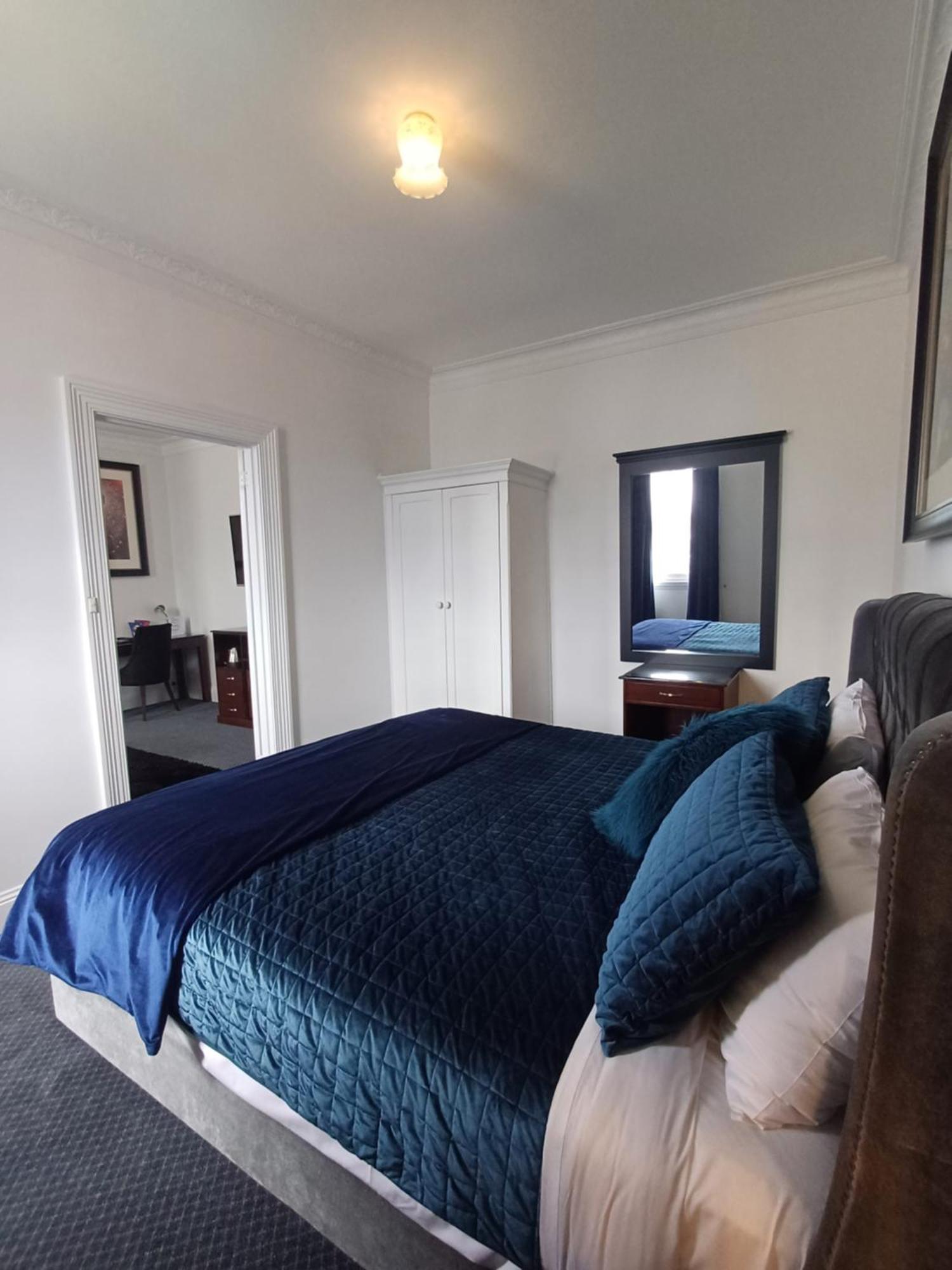 Art Hotel On York Launceston Exteriör bild